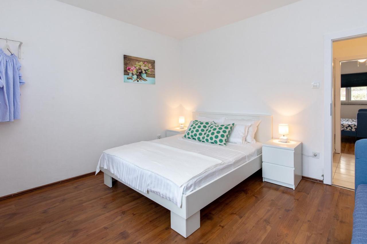 Apartment Dida I Mara Malinska Εξωτερικό φωτογραφία