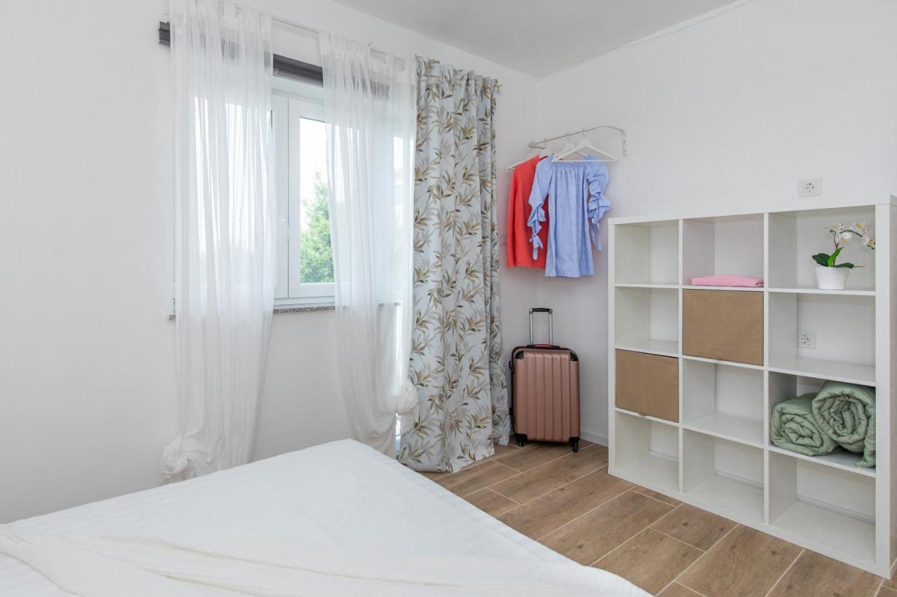 Apartment Dida I Mara Malinska Εξωτερικό φωτογραφία