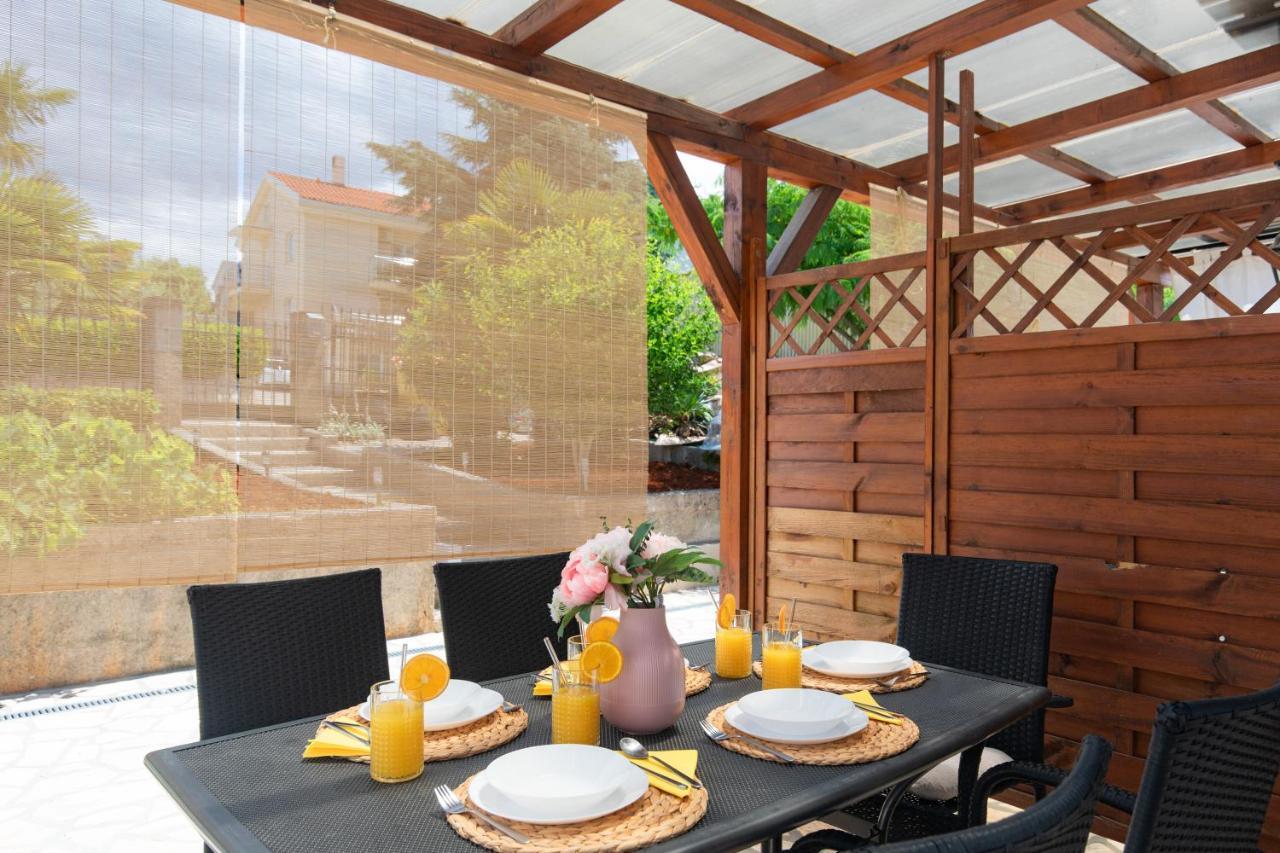 Apartment Dida I Mara Malinska Εξωτερικό φωτογραφία